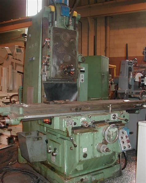 okk vertical milling machine